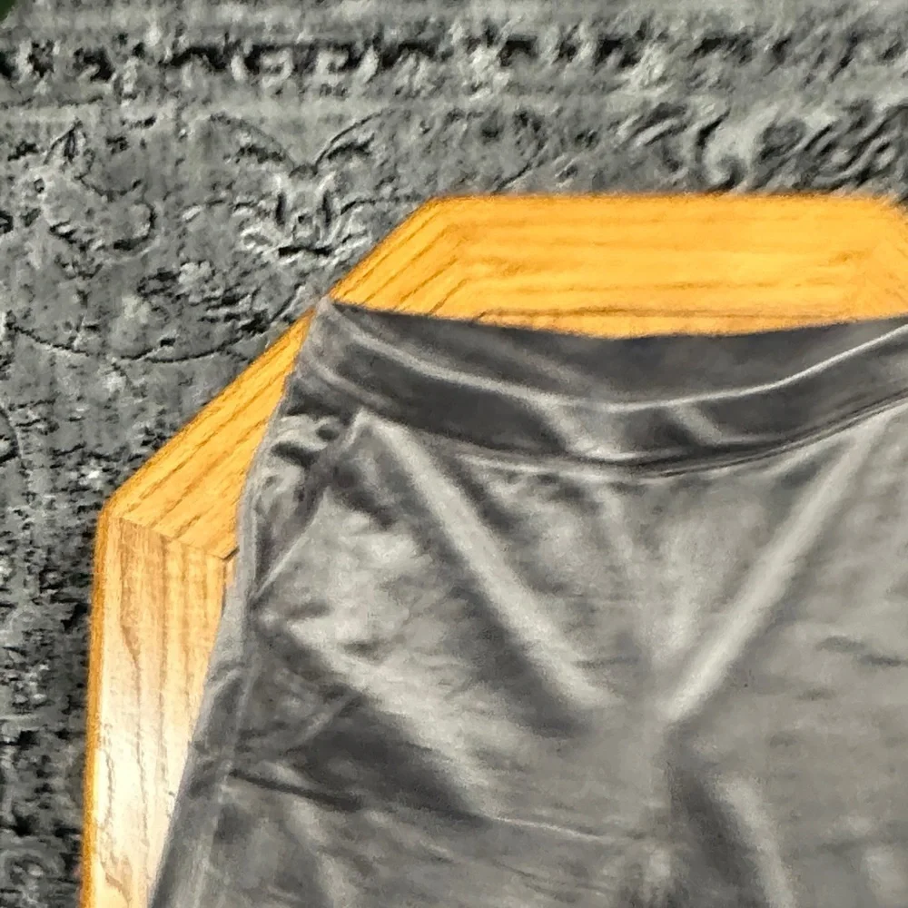 *HOUSE OF HARLOW 1960* Plush Velour Pants NWT Size Medium